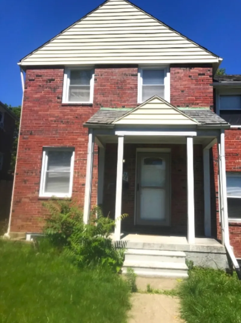 928 Argonne Dr $700 Private Room (Private Bath) — Photo 1