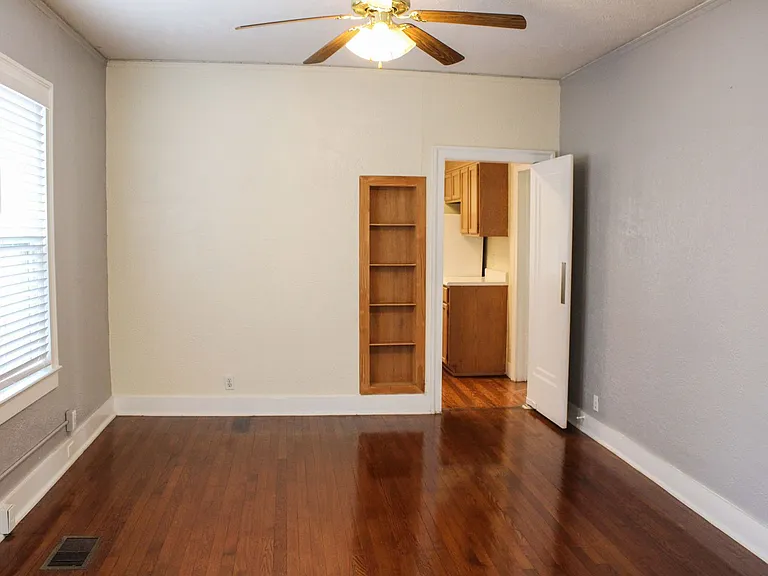 311 E Rosewood Ave #102 — Photo 12