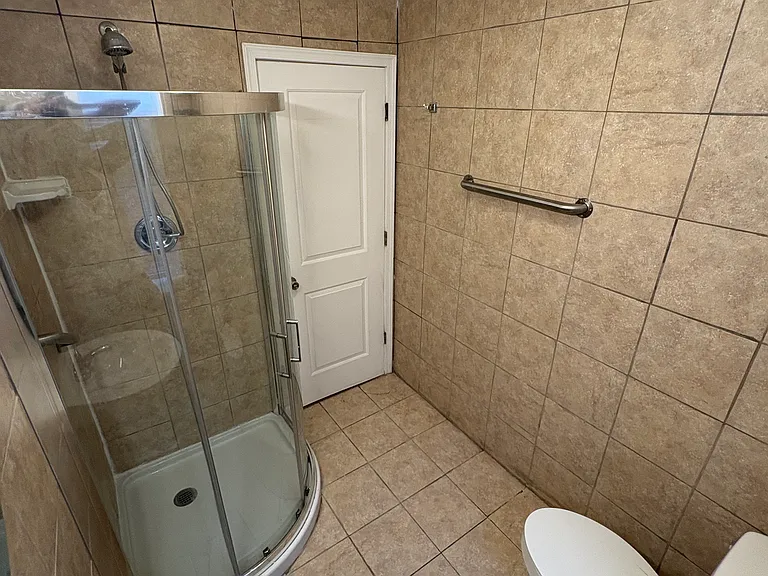 1206 W Airdrie St #2 — Photo 18