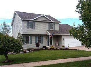 2512 Bison Ct, Erie, PA 16509