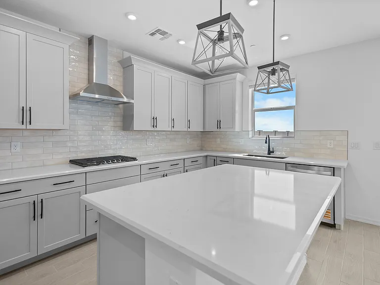 13415 W Eagle Feather Rd — Photo 7