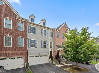 192 Merrin Ln, Wayne, PA 19087