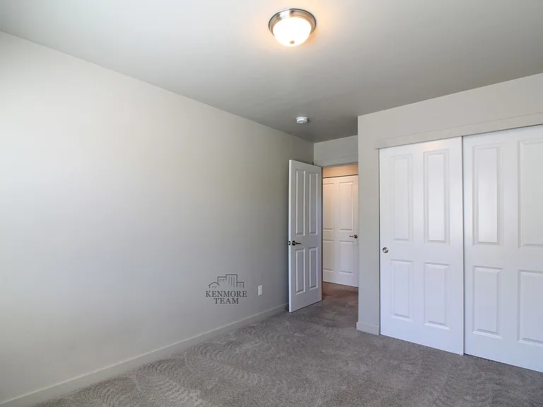 5747 W Albany Pl #110 — Photo 7