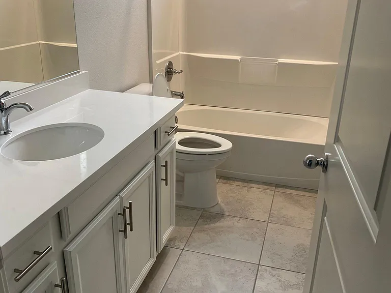 1206 Golden Angel Way — Photo 2