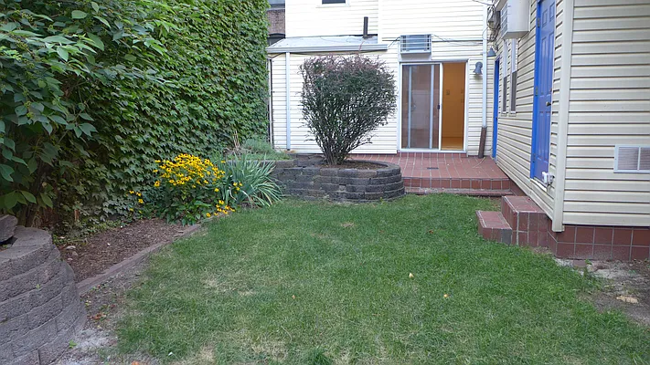 Rented by Garfield Realty  | media 20