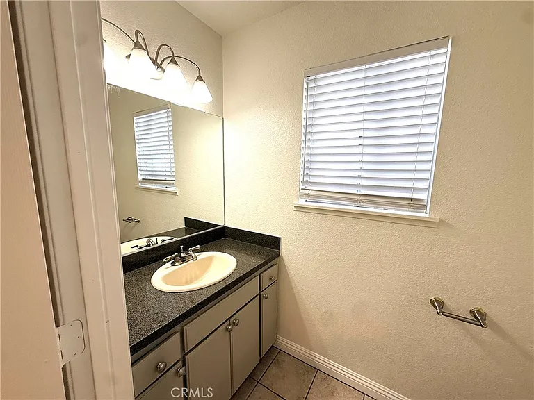 6690 Acacia Ct — Photo 10