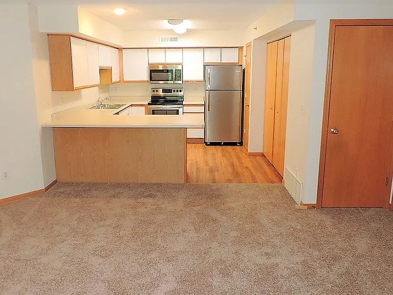 2869 Coral Ct #301 — Photo 7