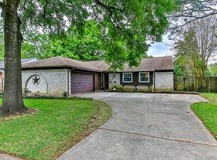 16226 Havenhurst Dr, Houston, TX 77059