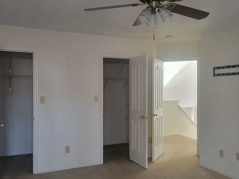3719 Bridlepath Ln — Photo 16