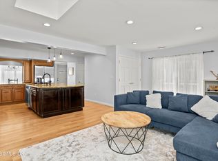 14 Hawthorne St S #A, Greenwich, CT 06831