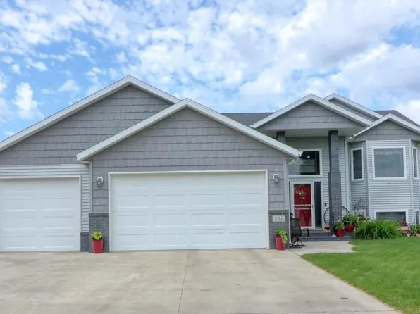 506 13th St NE, Dilworth, MN 56529