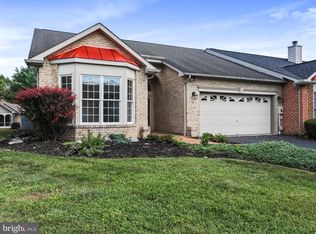 54 Whippoorwill Ln, Falling Waters, WV 25419