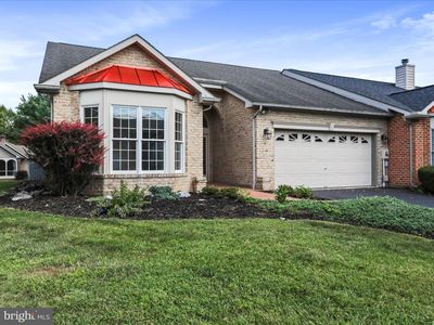 54 Whippoorwill Ln, Falling Waters, WV, 25419