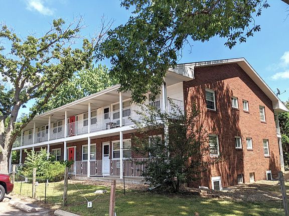 3rd image of 7400 Lyric Ln NE APT 1