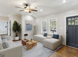 3002 Laguna Dr, Decatur, GA 30032