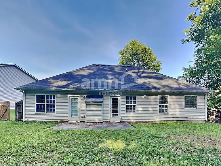 1225 Stephens Pond Vw — Photo 22
