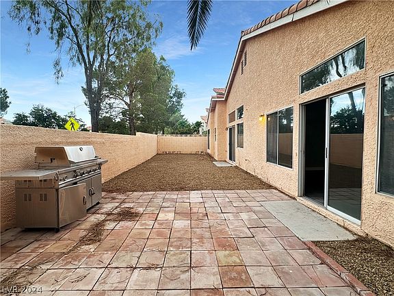 4th image of 2748 Huber Heights Dr