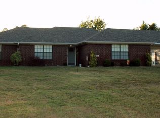 1942 Sara Rd, Texarkana, TX 75501
