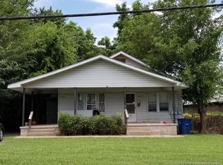 6607 E Latimer Pl, Tulsa, OK 74115