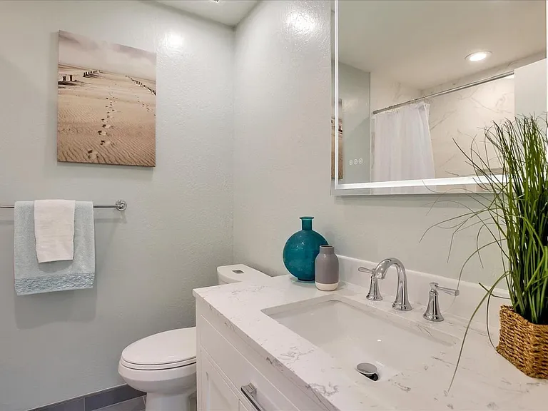 777 San Antonio Rd #12 — Photo 3
