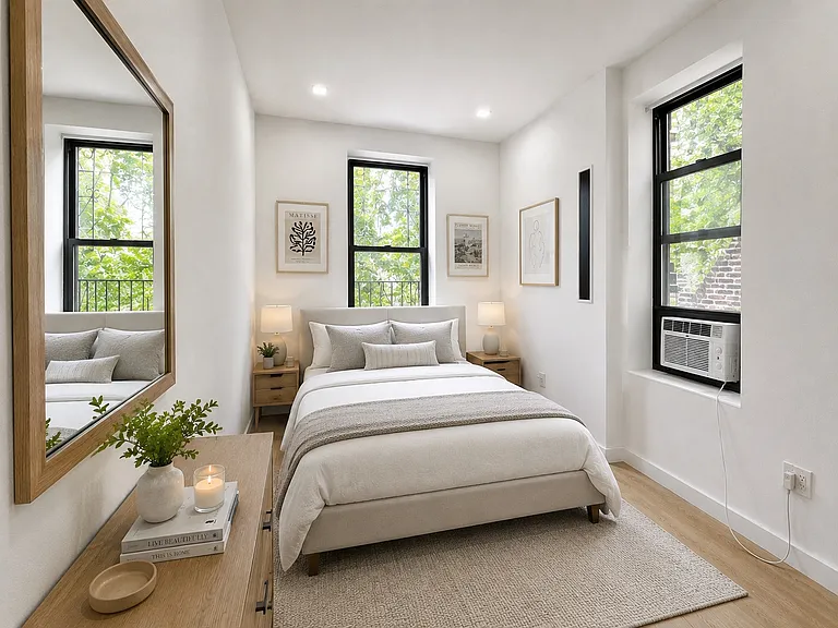 586 Lincoln Pl #3R — Photo 3