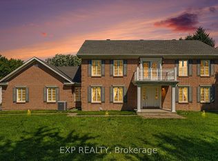1007 Saint Pierre Rd, Russell, ON K0A 1W0