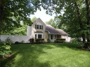 437 Mark Tree Rd, East Setauket, NY 11733