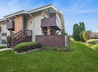 7932 164th Ct #251, Tinley Park, IL 60477