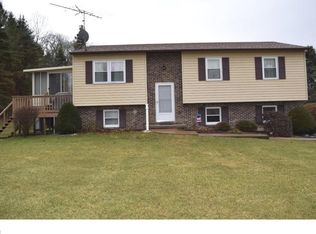 204 Adams Rd, Kutztown, PA 19530