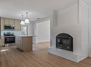 15220 Sunray Rd, Tallahassee, FL 32309