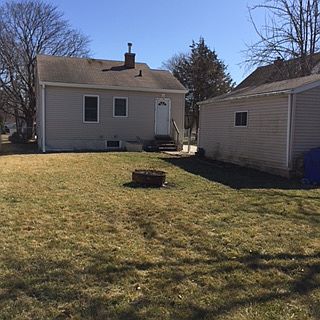 2nd image of 320 S York Ave