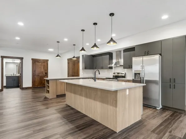 540 Nucleus Ave #306, Columbia Falls, MT 59912