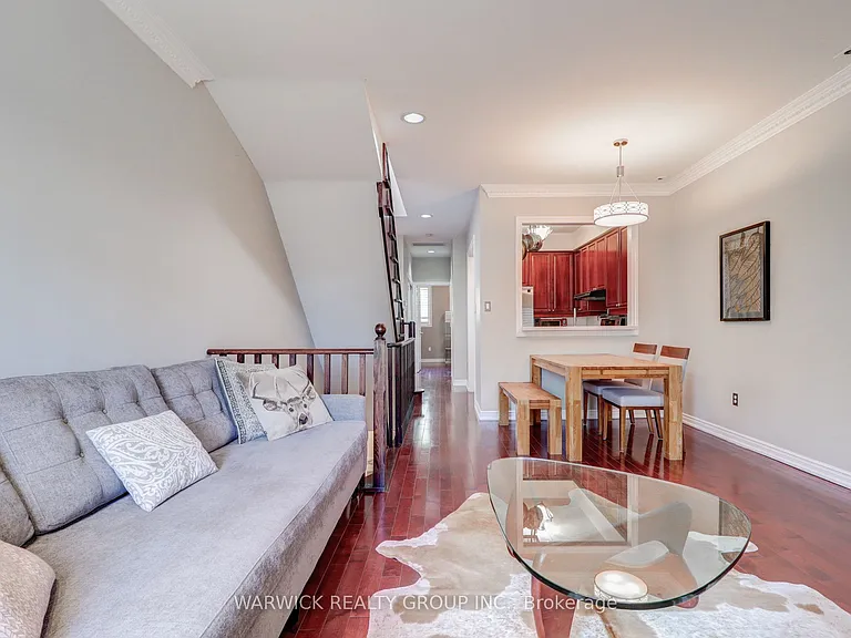 645 Davenport Rd #10 — Photo 7