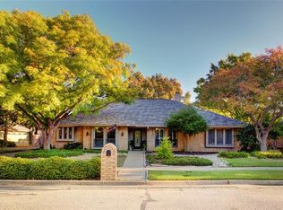 7007 Crater Lake Dr, Arlington, TX 76016
