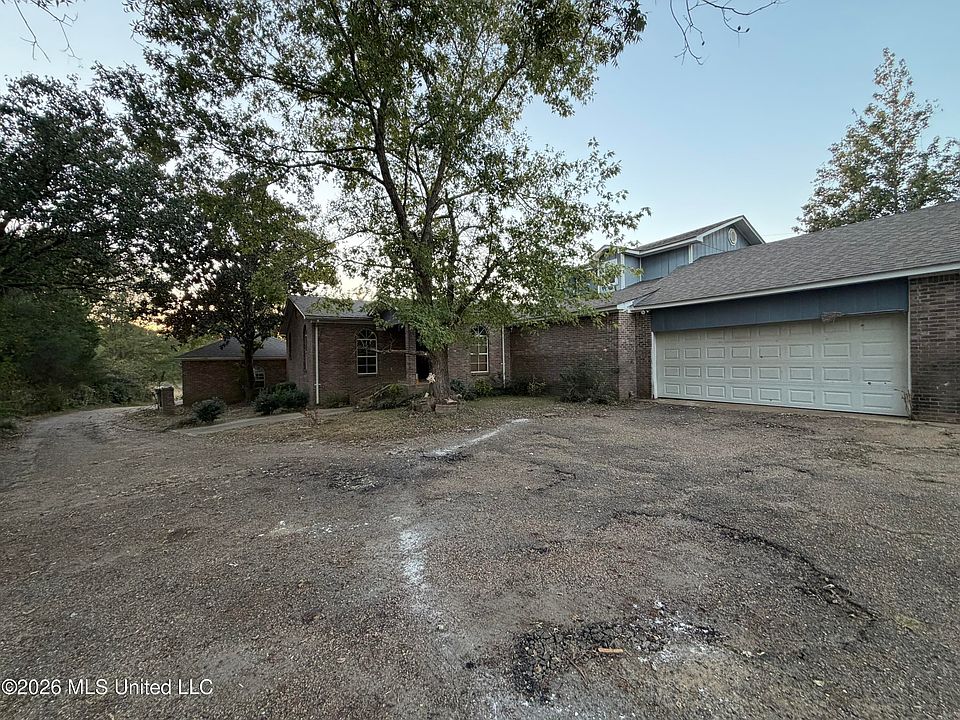 1st image of 2864 McDuf McDuffee Rd