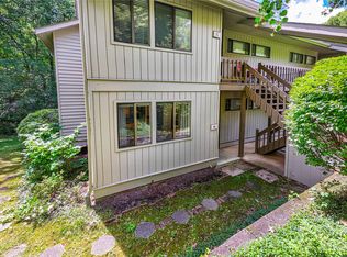 3A Cedarwood Dr, Asheville, NC 28803
