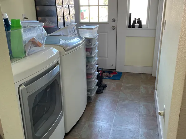 (undisclosed Address), Alameda, CA 94501