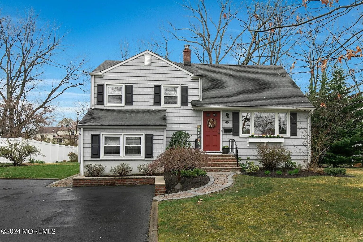37 Birch Drive photo 1
