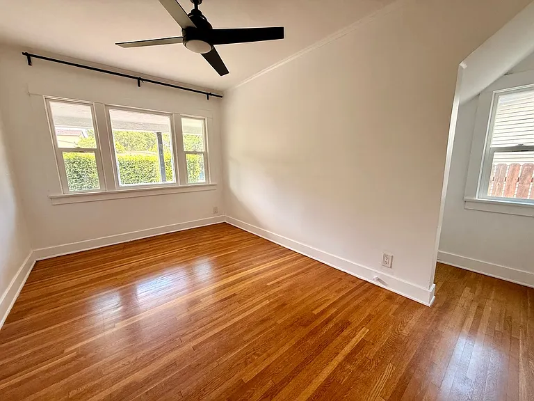 2471 W Ave 32 — Photo 19