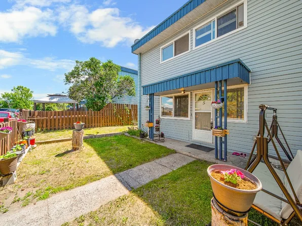 2390 Seyom Cres #5, Merritt, BC V1K 1R6