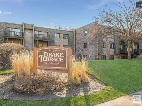 1480 Stonebridge Cir APT D8, Wheaton, IL 60189