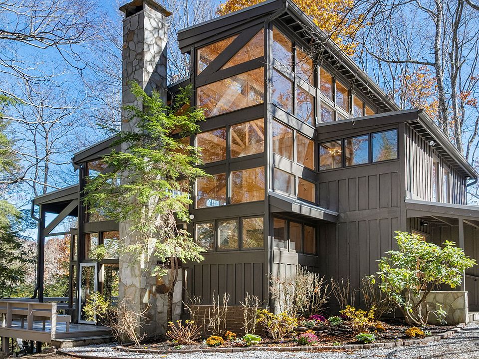 1st image of 56 Ridge Trail