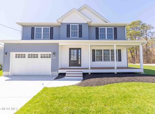 1517 Whitcomb Rd, Forked River, NJ 08731