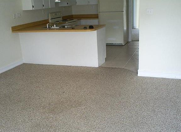 5th image of 1031 SE 9th St APT 1