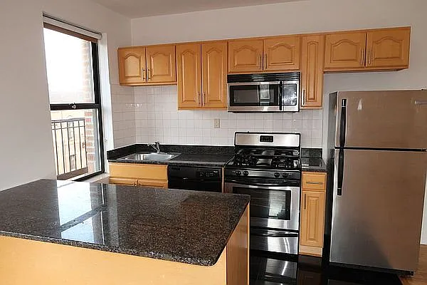 Rented by Jonis Realty | media 33