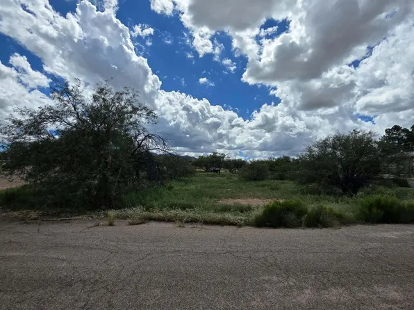 W Cypress Dr #120, Benson, AZ 85602