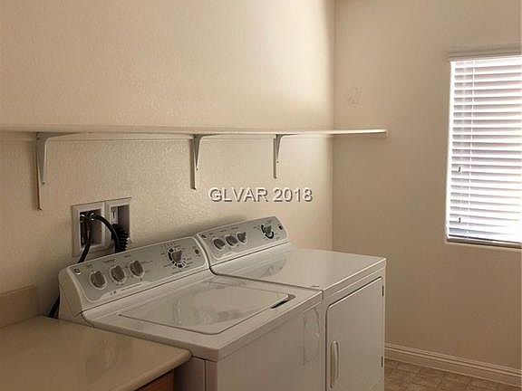 2nd image of 4545 Cape Elizabeth St #0
