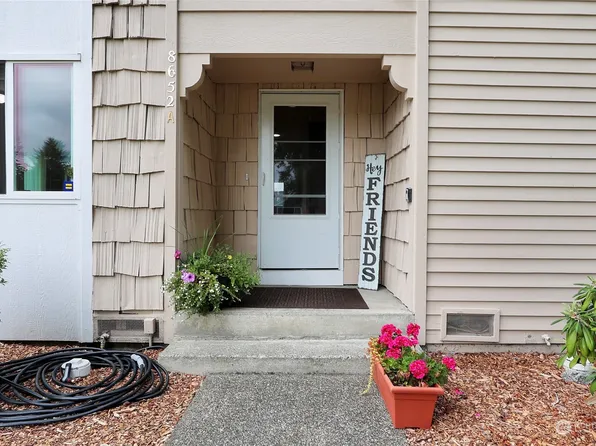 8652 SW Onyx Drive #A, Lakewood, WA 98498