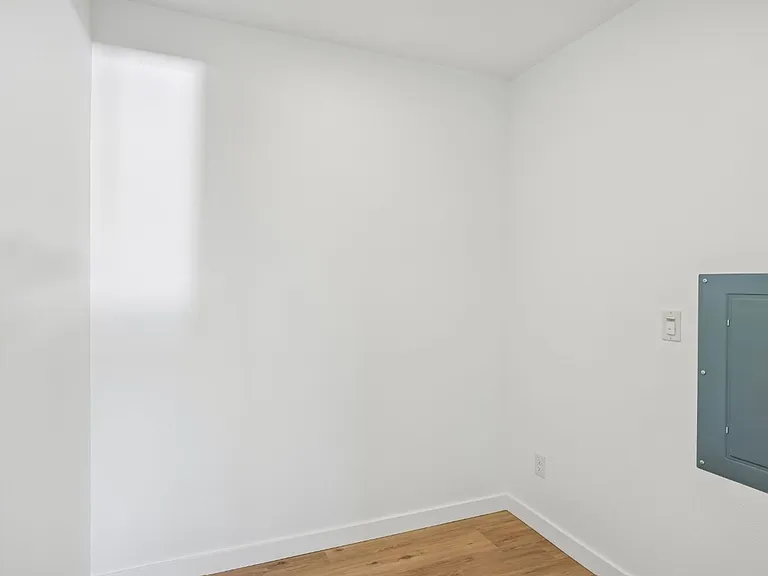 Brand-new 3-Bed, 2-Bath luxury single-level apartment! Bright, open-concept living with modern fi... — Photo 63