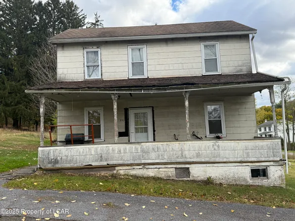 231 Sigmond St, Sugarloaf, PA 18249